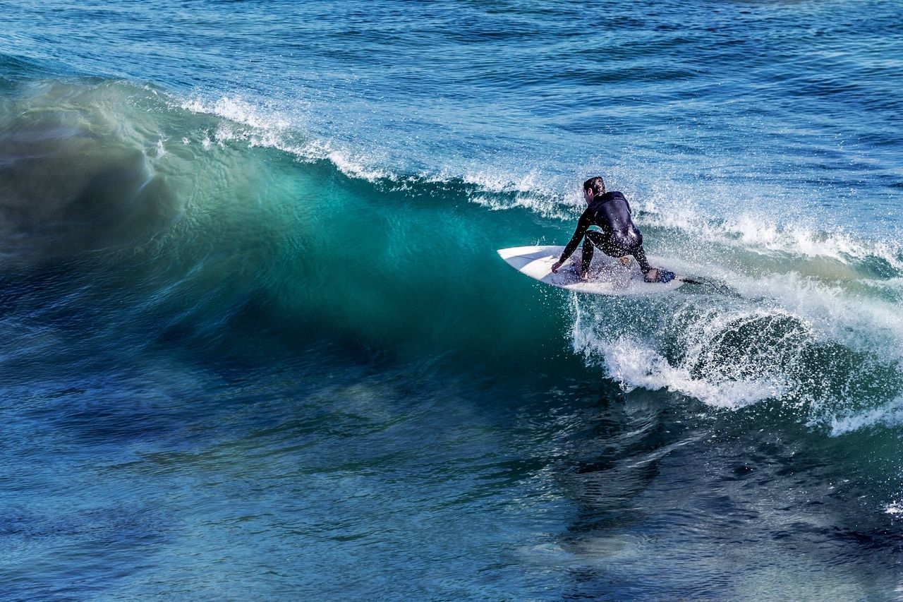 Surfing i Kroatien: Adrialin pur - Windsurfing, Kitesurfing og Bølgesurfing